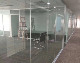 重庆办公玻璃隔断